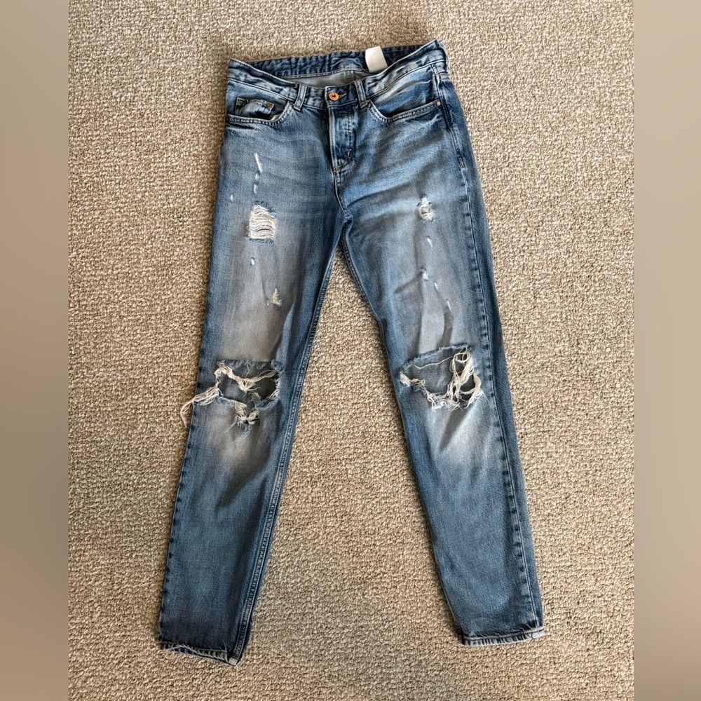 H&M Boyfriend Straight Leg Distressed Jeans